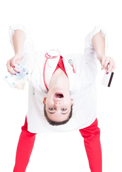 Earnings concept with joyful woman medic — Stock Photo, Image