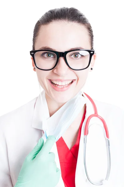 Porträt einer fröhlichen Sanitäterin — Stockfoto