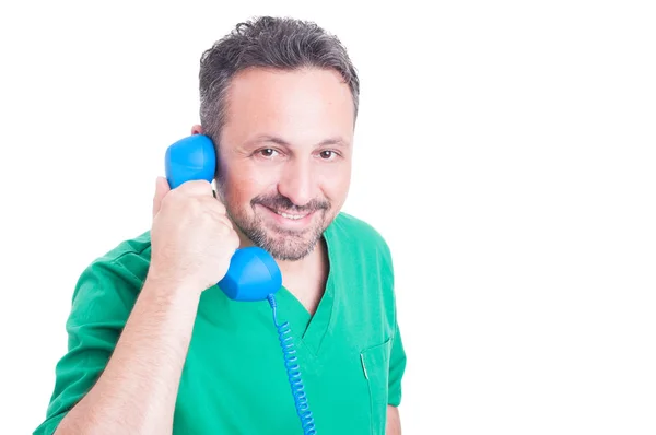 Lekarz przyjazny lub Medyka rozmawia vintage telefon — Zdjęcie stockowe