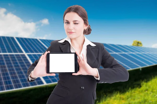 Attractive woman showing tablet with empty display — Stock Photo, Image