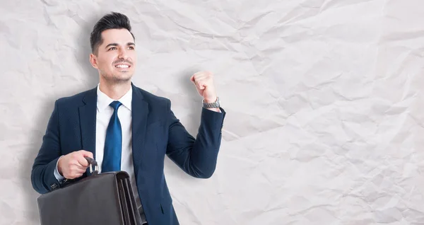 Feliz hombre de negocios celebrando el éxito — Foto de Stock