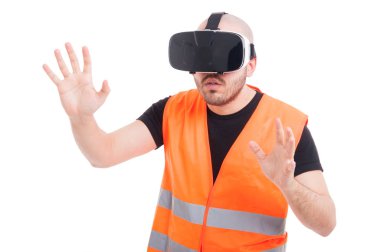 VR gözlüklü genç Oluşturucu