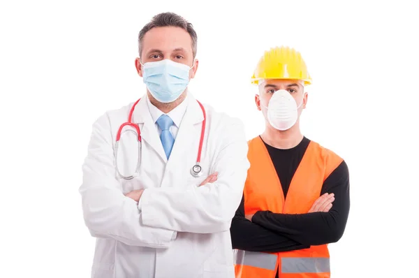 Male doctor and constructor both standing with arms crossed — Stock Photo, Image