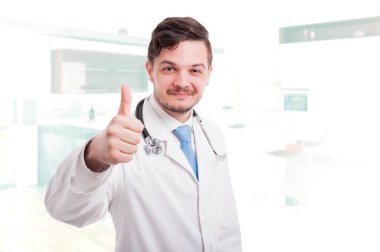 Mutlu doktor ya da bir başparmak pes doktor 