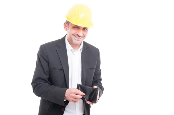 Foreman dragen gele veiligheidshelm controleren van zijn portefeuille — Stockfoto