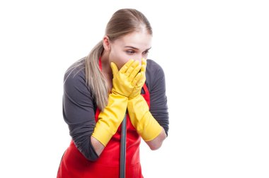 Bir şey inanılmaz bulma hizmetçi ev