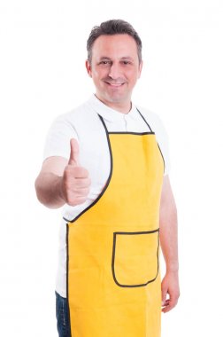 Gülümseyen shopman başparmak size gösterilen