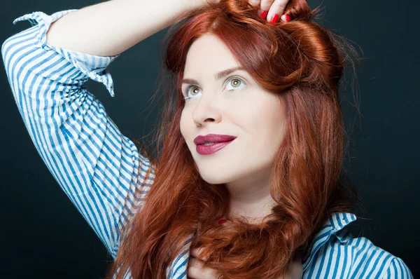 Taze genç manken seksi dudaklar