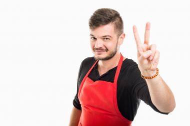 Barış g gösterilen çekici erkek süpermarket işveren portresi