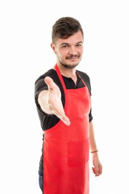 El sallamak sunan gülümseyen süpermarket işveren 