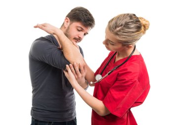 Erkek hasta gösteren dirsek sorun Bayan docto için