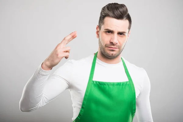 Attraktiver Supermarkt-Arbeitgeber mit Daumendrücken — Stockfoto