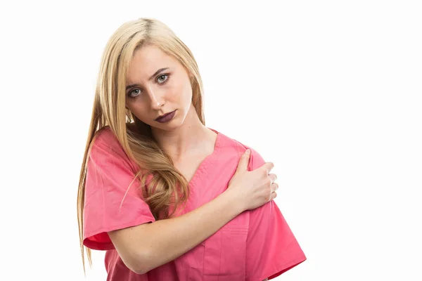 Porträt Einer Krankenschwester Die Peelings Trägt Die Die Schulter Halten — Stockfoto