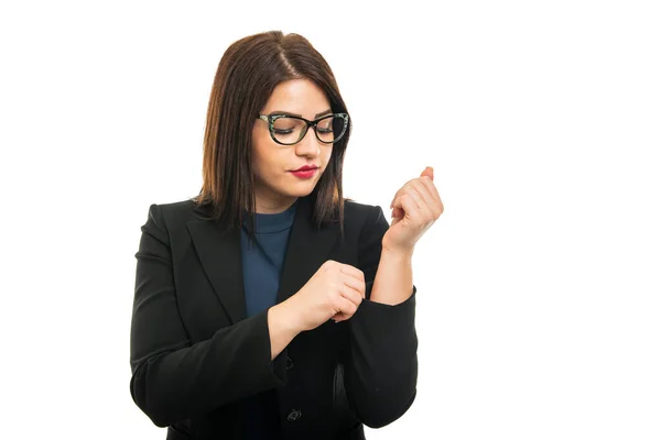 Retrato Chica Negocios Con Gafas Que Arreglan Manga Aislada Sobre —  Fotos de Stock