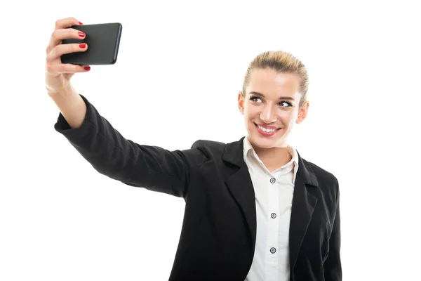 Retrato Hermosa Joven Asistente Gerente Tomando Selfie Aislado Sobre Fondo —  Fotos de Stock
