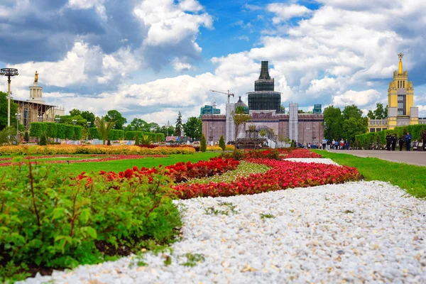 All-Russia Exhibition Center VDNKh in Moscow, Russia. — Stock Photo, Image