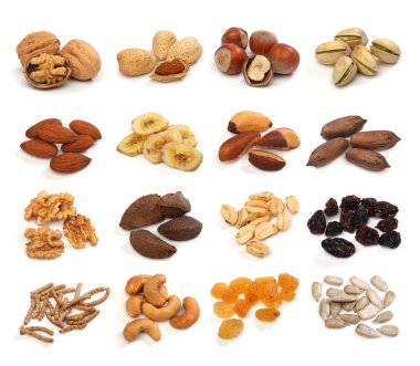 Sağlıklı kurutulmuş meyveler, tahıllar, tohumlar ve fındık beyaz arka plan üzerinde izole topluluğu. Büyük resim