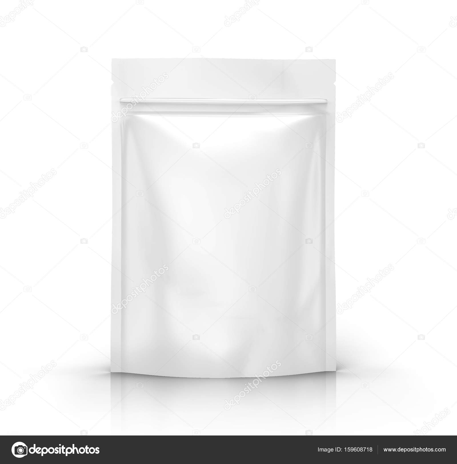 Blank zipper pouch Stock Photo by ©kchungtw 159608718