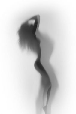 Güzel ve seksi uzun saçlı kadın cesedi şeklin siluet