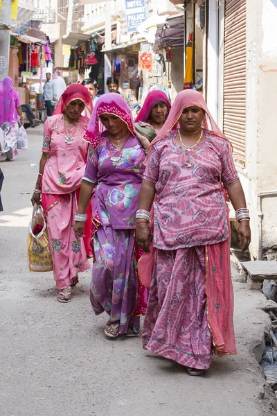 Indianerin in Pushkar. Indien — Stockfoto