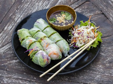 Taze bahar rulo, Vietnamca gıda.