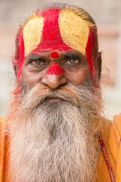 Portret van Shaiva sadhoe, heilige man in Pashupatinath tempel, Kathmandu. Nepal — Stockfoto