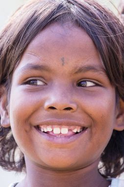 Himalaya Köyü, Nepal sokakta portre Nepalce çocuk