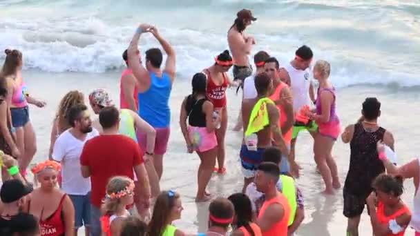 Koh Phangan Tailandia Febrero 2018 Chicas Chicos Participan Fiesta Luna — Vídeos de Stock