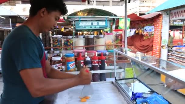 Koh Phangan Tajlandia Lutego 2018 Street Food Gotowanie Tajski Stylu — Wideo stockowe