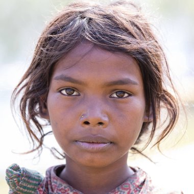 Himalaya Köyü, Nepal sokakta portre Nepalce çocuk