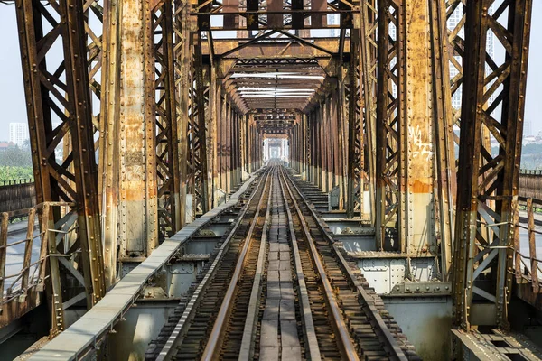 Antico Ponte Acciaio Treno Long Bien Ferrovia Con Pedonale Attraverso — Foto Stock