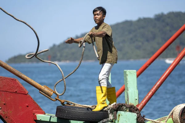 Kota Kinabalu Malaysia February 2020 Portrait Malaysian Male Worker Fishing — Stock Photo, Image