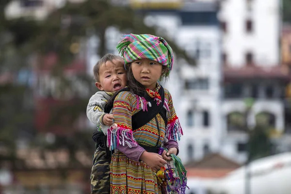 Sapa Vietnam March 2020 Ethnic Hmong Young Children Street Mountain — Stock Photo, Image