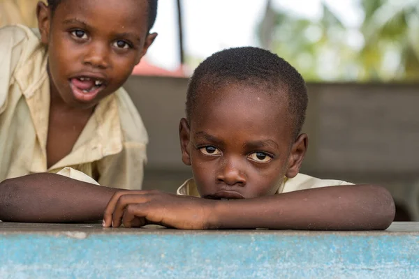 Zanzibar Tanzania Gennaio 2020 Bambini Africani Non Identificati Una Scuola — Foto Stock