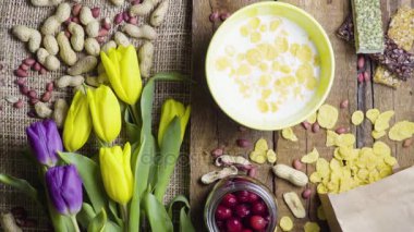 Kahvaltı gevreği laleler, rustik tarzı ile