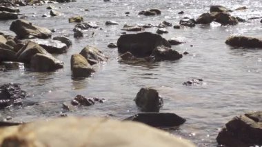 Birçok taş su deniz yavaş mo