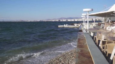 Yunanistan sahil üzerinde yavaş mo boş kafe