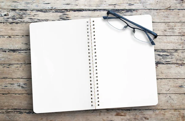 Vue Dessus Avec Verres Cahier Sur Fond Table Bois Dans — Photo