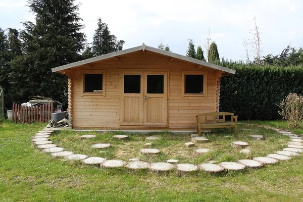 Petit Bois Poreux Dans Jardin — Photo