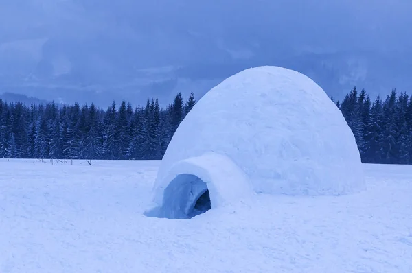 Справжнє Снігове Айґо Високих Зимових Горах Час Сутінків — стокове фото