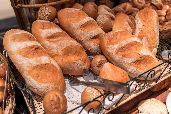 Fresh Crispy Buns Bread Shelf Bakery — Stock Photo, Image