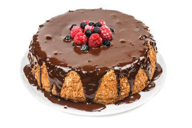 Çilekli çikolatalı pasta.