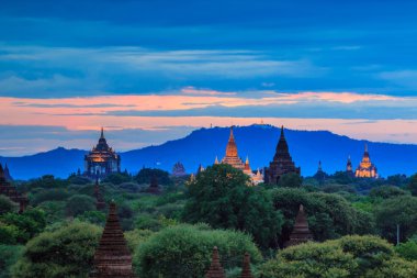 Eski Pagoda Bagan City  