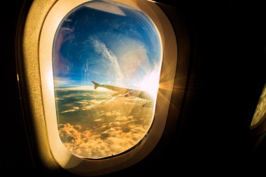 Uçak penceresinden fotoğraf 