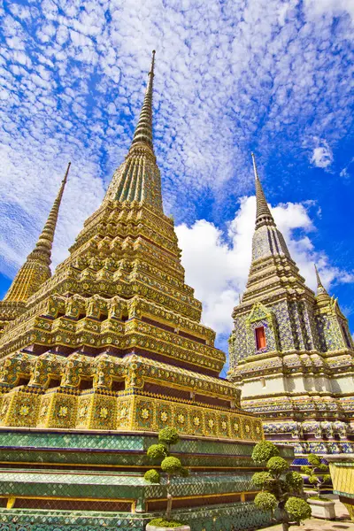 Pagoden i Wat pho i Bangkok — Stockfoto