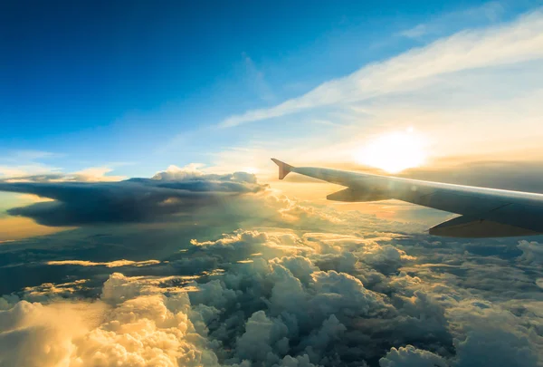 Foto da janela do avião — Fotografia de Stock