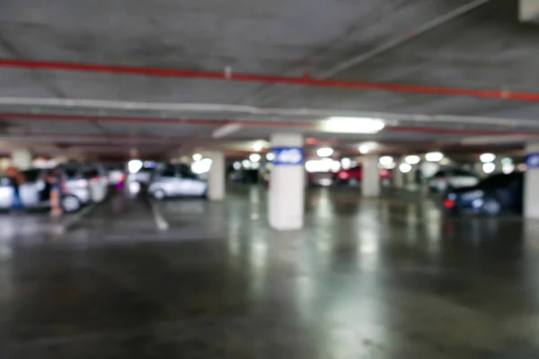 Autos parken mit Bokeh-Licht — Stockfoto