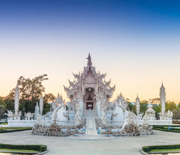 Wat Rong Khun Rozciągacz Thai — Zdjęcie stockowe