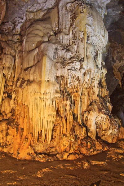 Grotte nel Parco nazionale Thailandia — Foto Stock