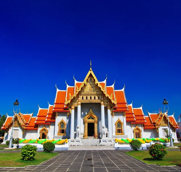 Temple Wat Benchamabophit em Bangkok — Fotografia de Stock